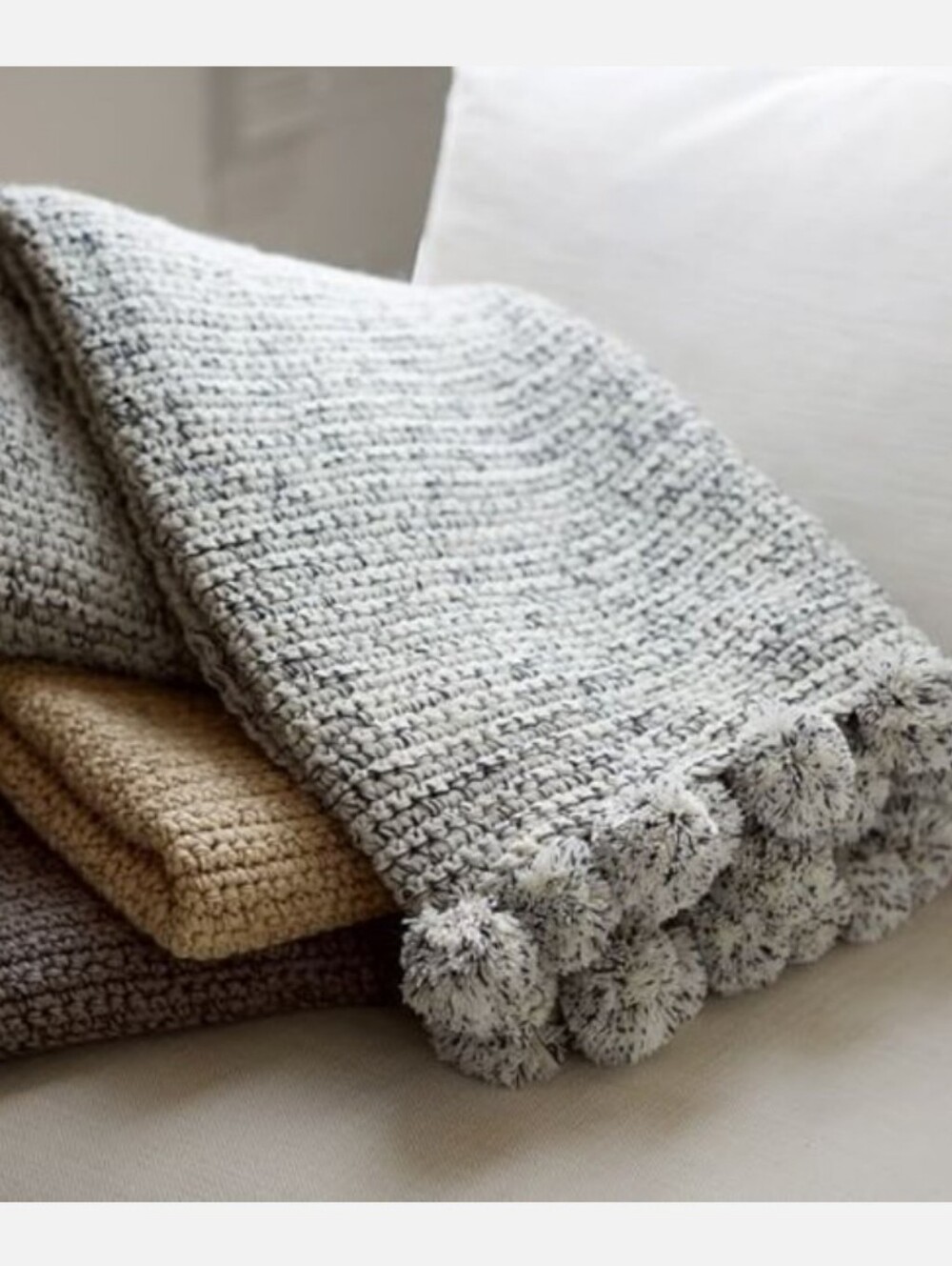 Pottery Barn Blue And White Marled Heavyweight Knit Pom Pom Throw Blanket
